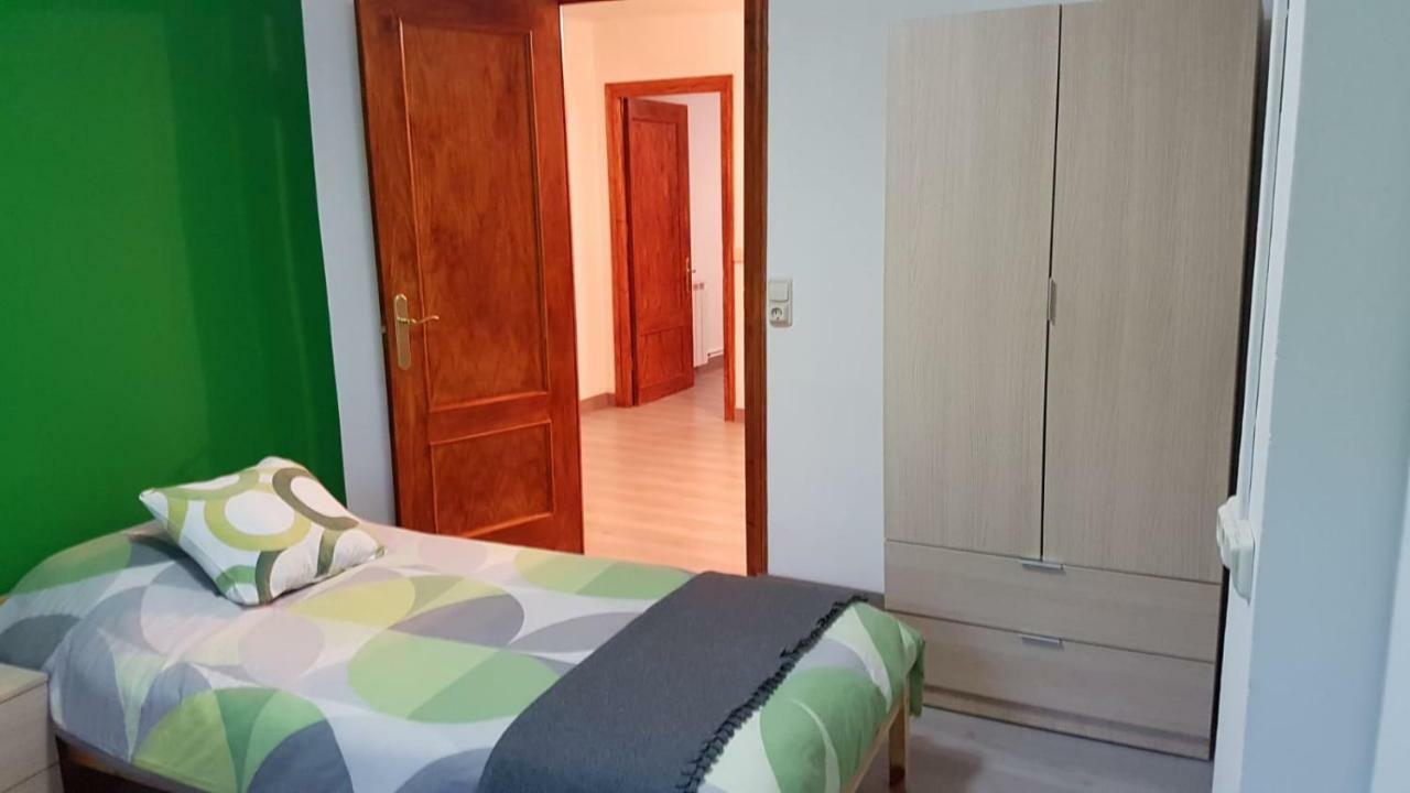 Casa Ponet Vila Valencia D'Aneu Exterior foto